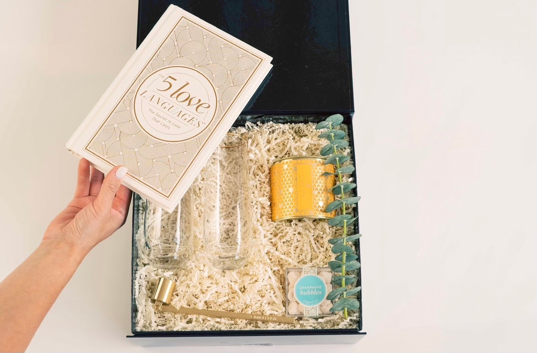 How We Curate and Execute Corporate Holiday Gift Designs To Perfection